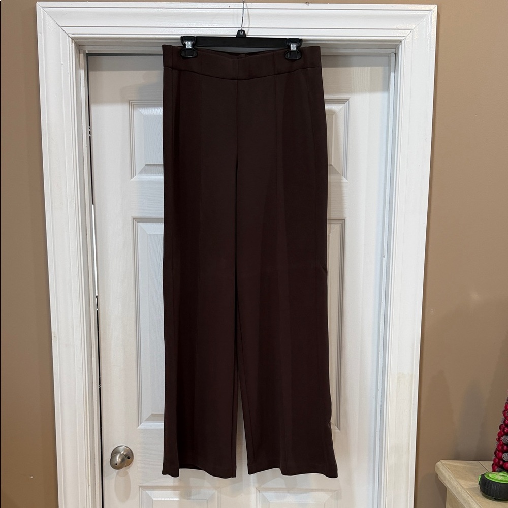 Christian Siriano Dark Brown Wide Leg Pants. Soft ponte. Pull on. Work once.